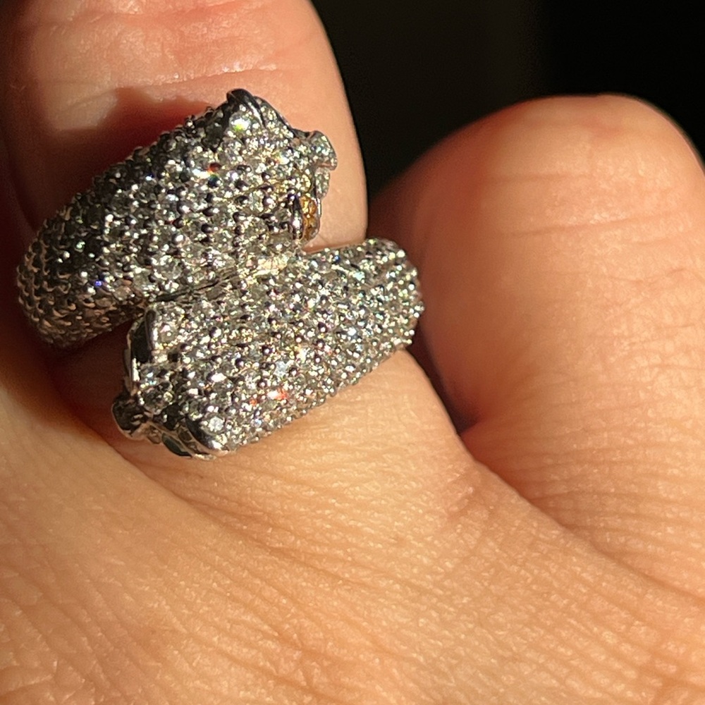 Elegant 14k white gold Panther Ring - Picture 3 of 8